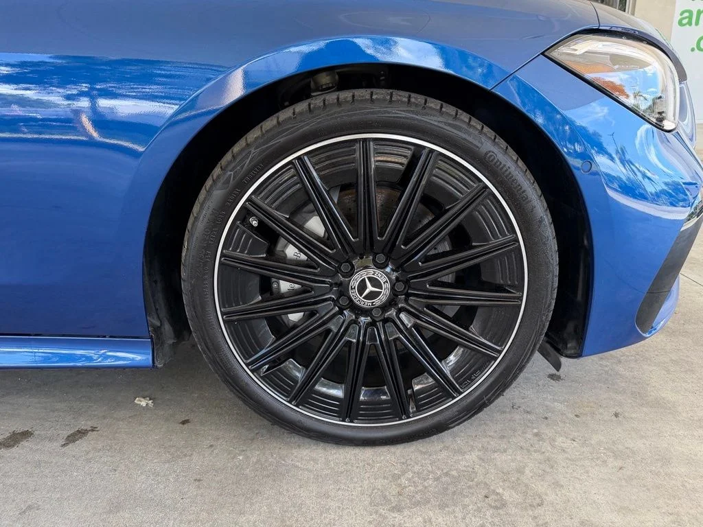 Used 2025 Blue Mercedes-Benz CLE 300 image 21