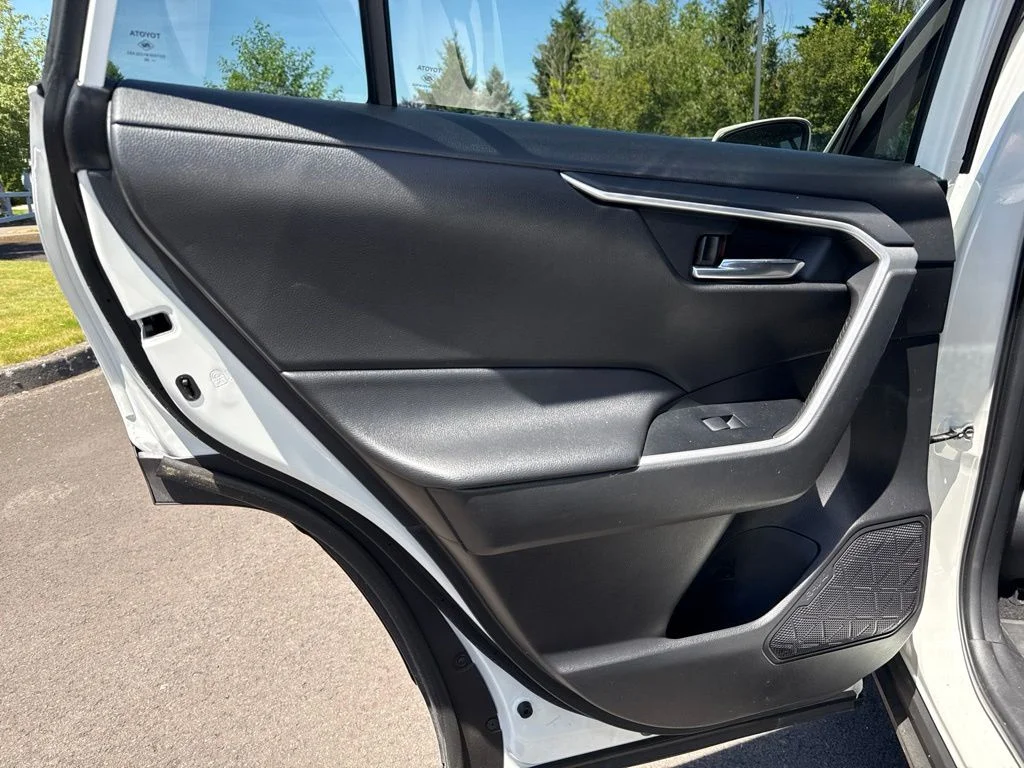 Used 2021 Super White Toyota XLE image 20