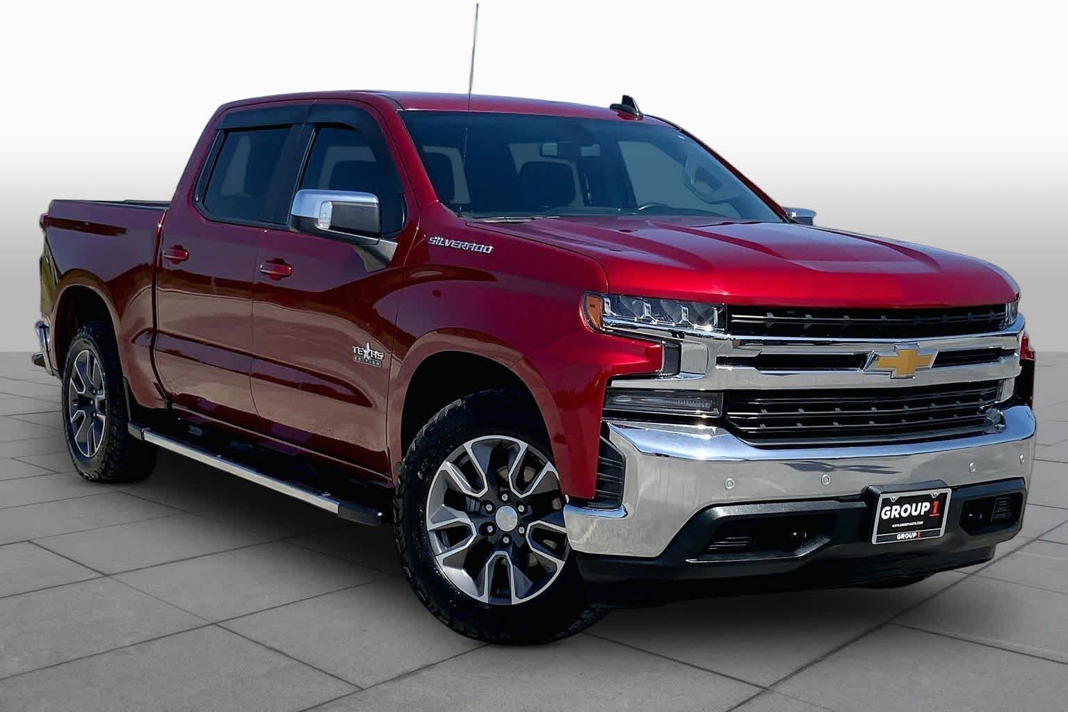 Used 2022 Cherry Red Tintcoat Chevrolet LT image 3