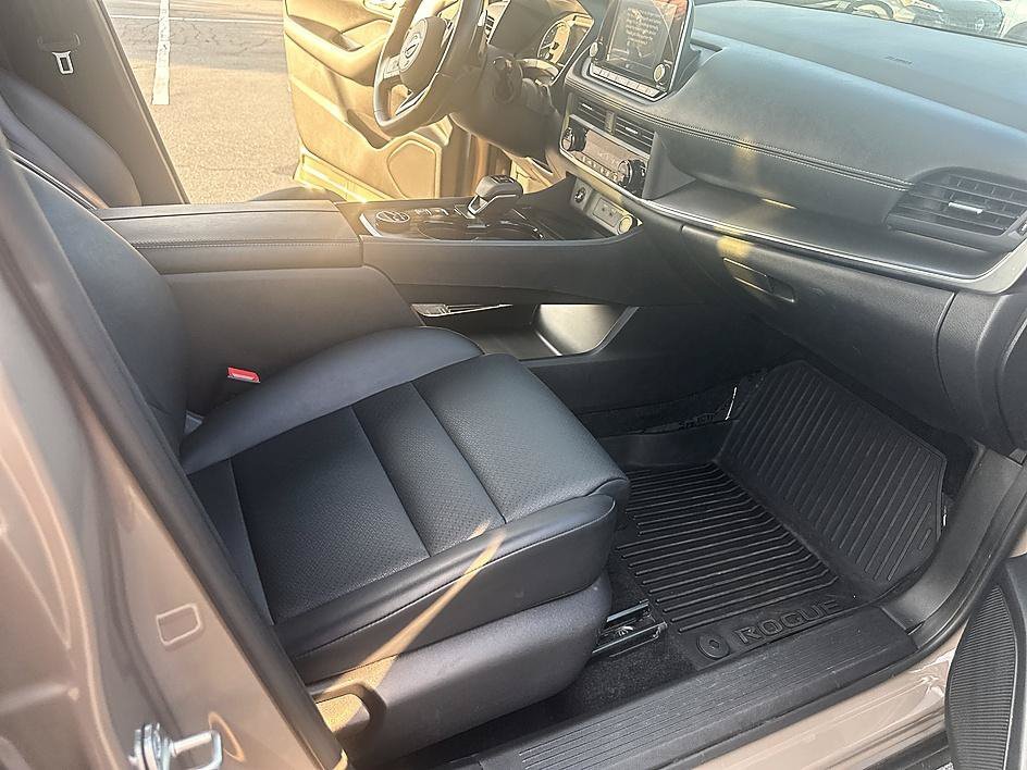 Certified Used 2024 Baja Storm Metallic Nissan SV image 23