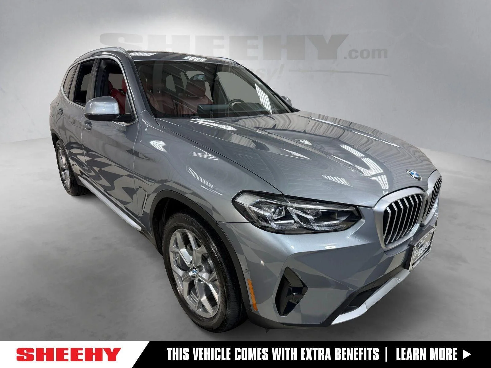 Used 2023 Skyscraper Gray Metallic BMW xDrive30i image 1