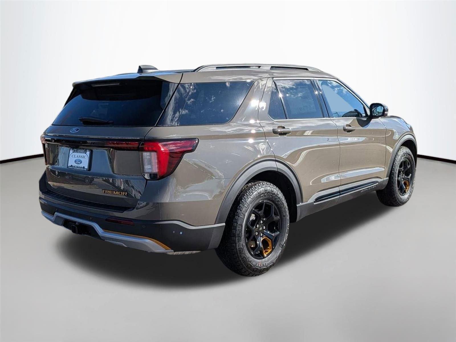 New 2026 Marsh Gray Ford Tremor® image 2