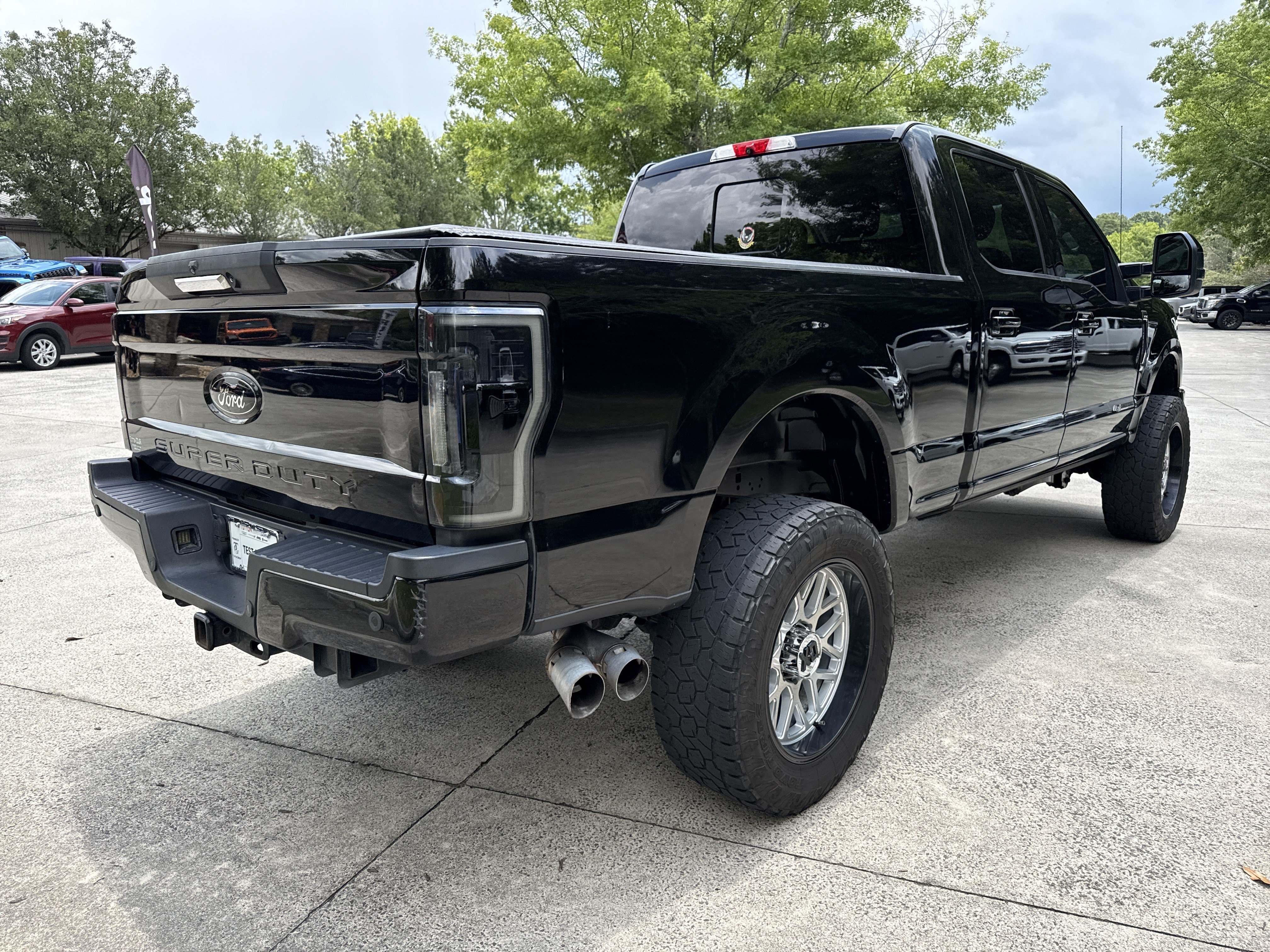Used 2017 Shadow Black Ford Lariat image 7