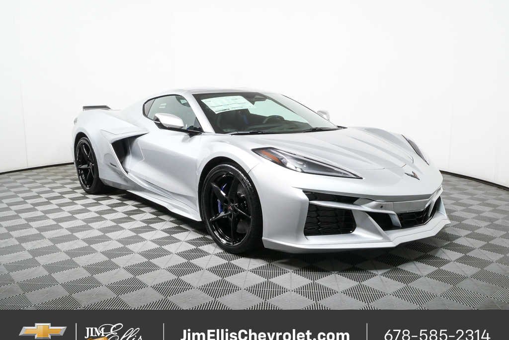 2026 Chevrolet Corvette E-Ray Coupe 2LZ's photo