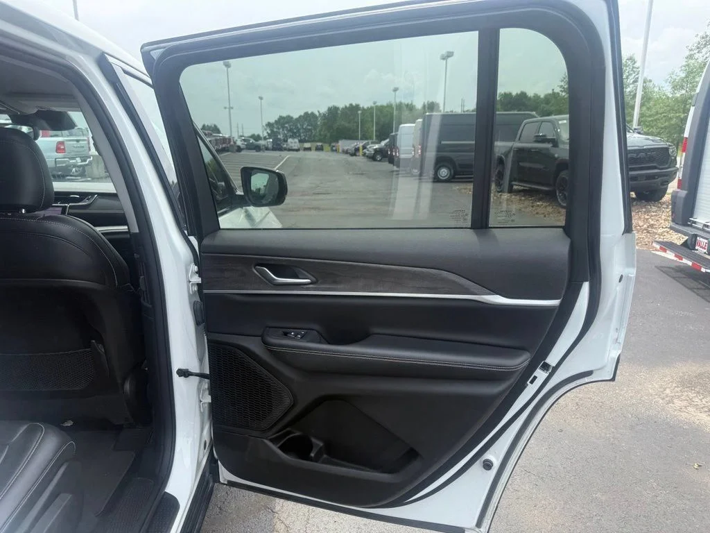 Used 2023 White Jeep Limited image 54
