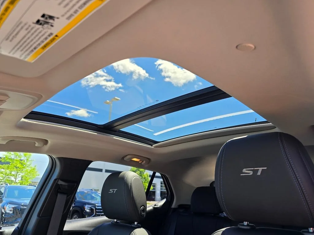 New 2026 Ocean Blue Metallic Buick Sport Touring image 21