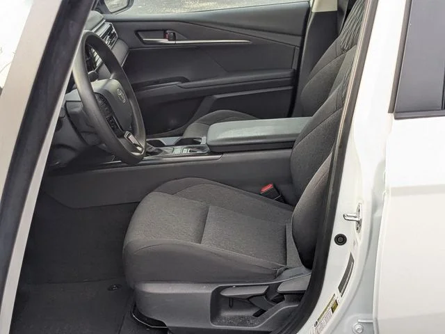 Used 2026 Ice Cap Toyota LE image 10