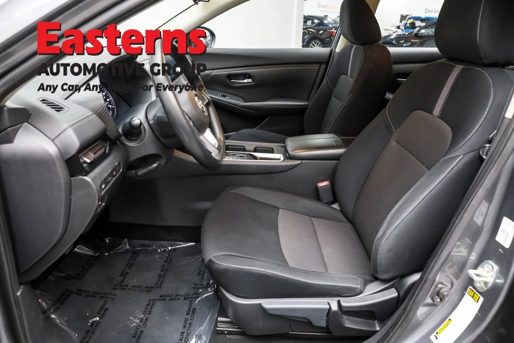 Used 2023 Gray Nissan SV image 14