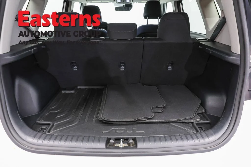 Used 2020 White Kia GT-Line image 9