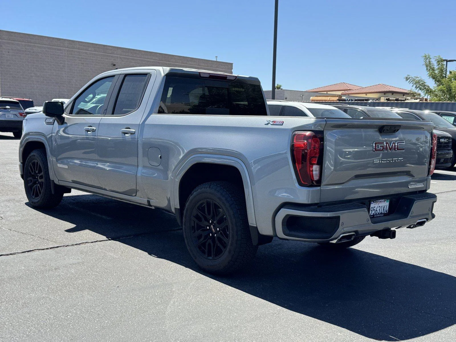 New 2026 Sterling Metallic GMC Elevation image 4