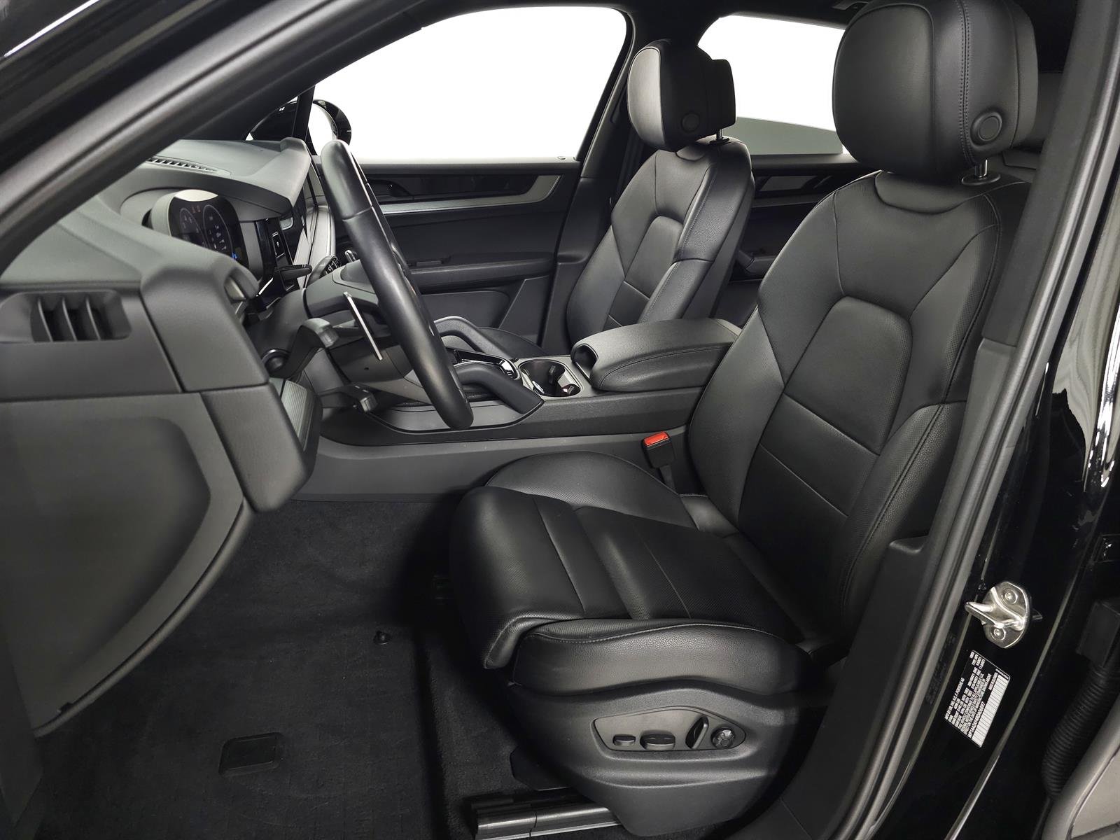 Used 2024 Black Porsche  image 16