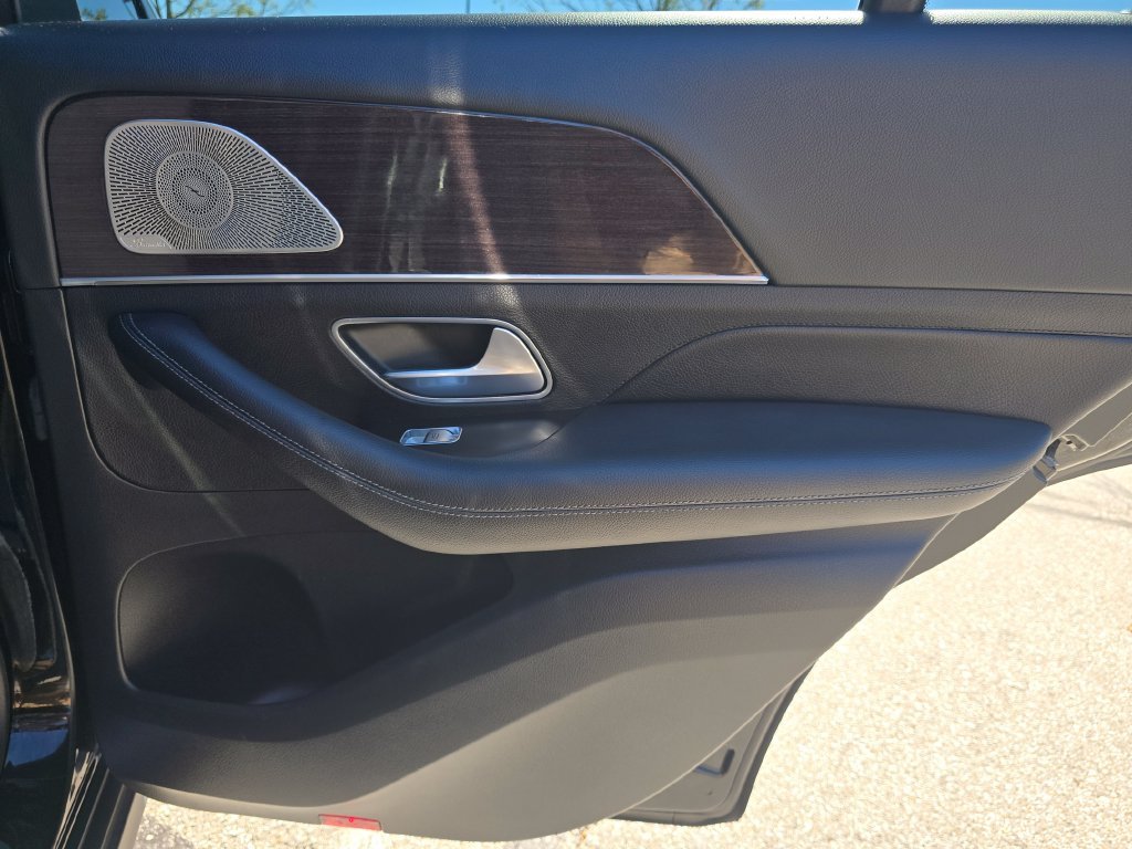 Used 2021 Black Mercedes-Benz GLE 350 image 25