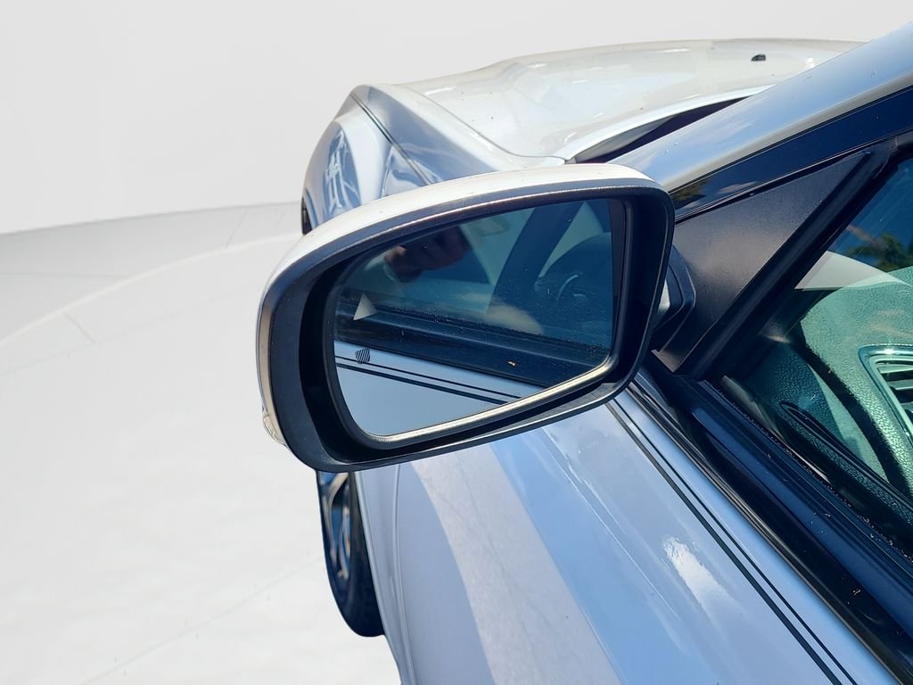 Used 2018 White Chrysler S image 28