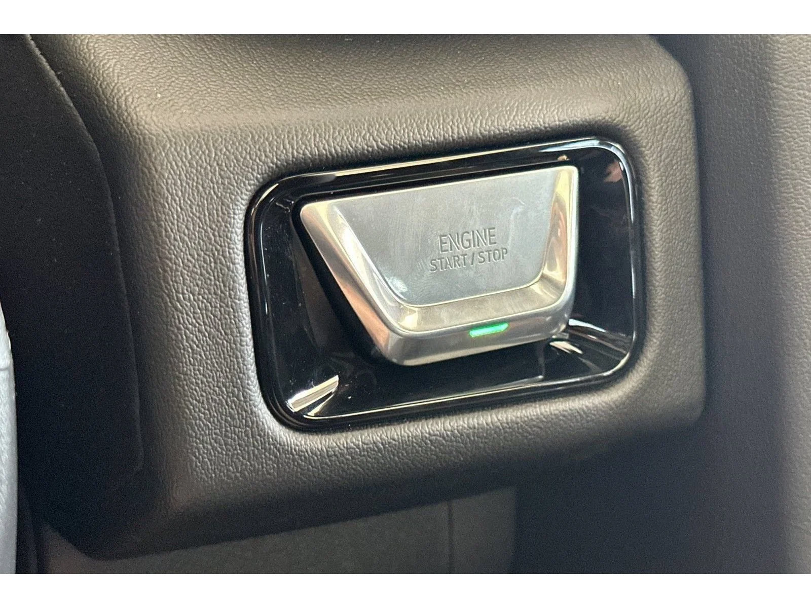 2026 GMC Yukon XL Denali - Photo 22