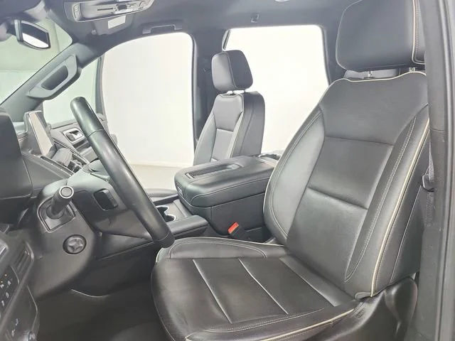 Used 2024 Black Chevrolet Premier image 19