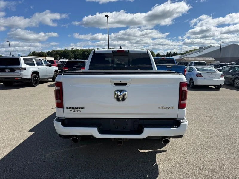 Used 2022 White Ram Laramie image 15