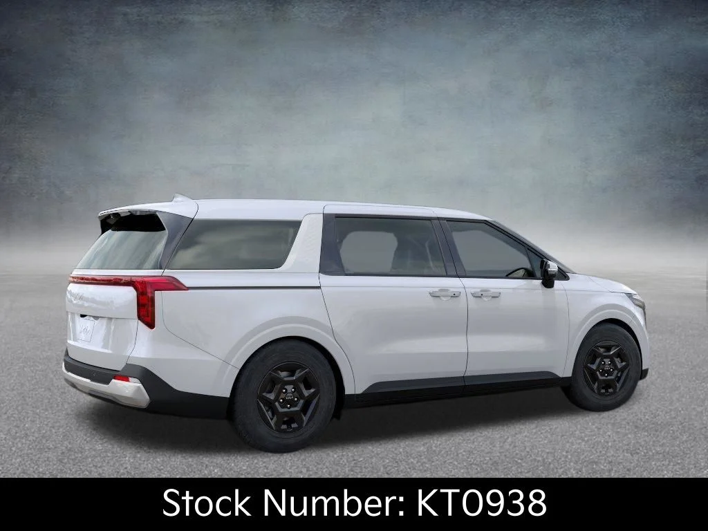 New 2026 Snow White Pearl Kia LXS image 6