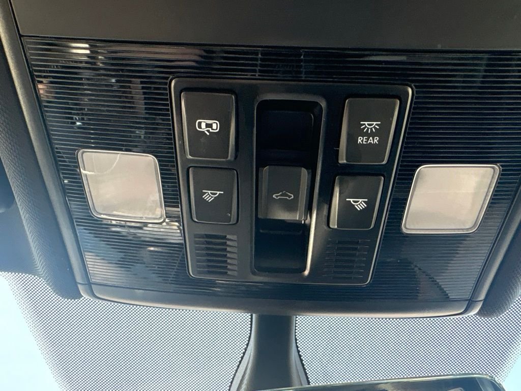 Used 2021 Gray Volkswagen R-Line image 22