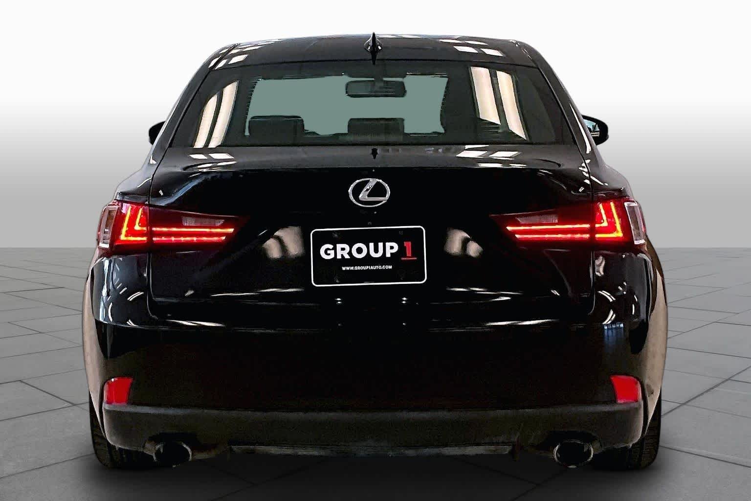 Pre-Owned 2015 Lexus IS 350