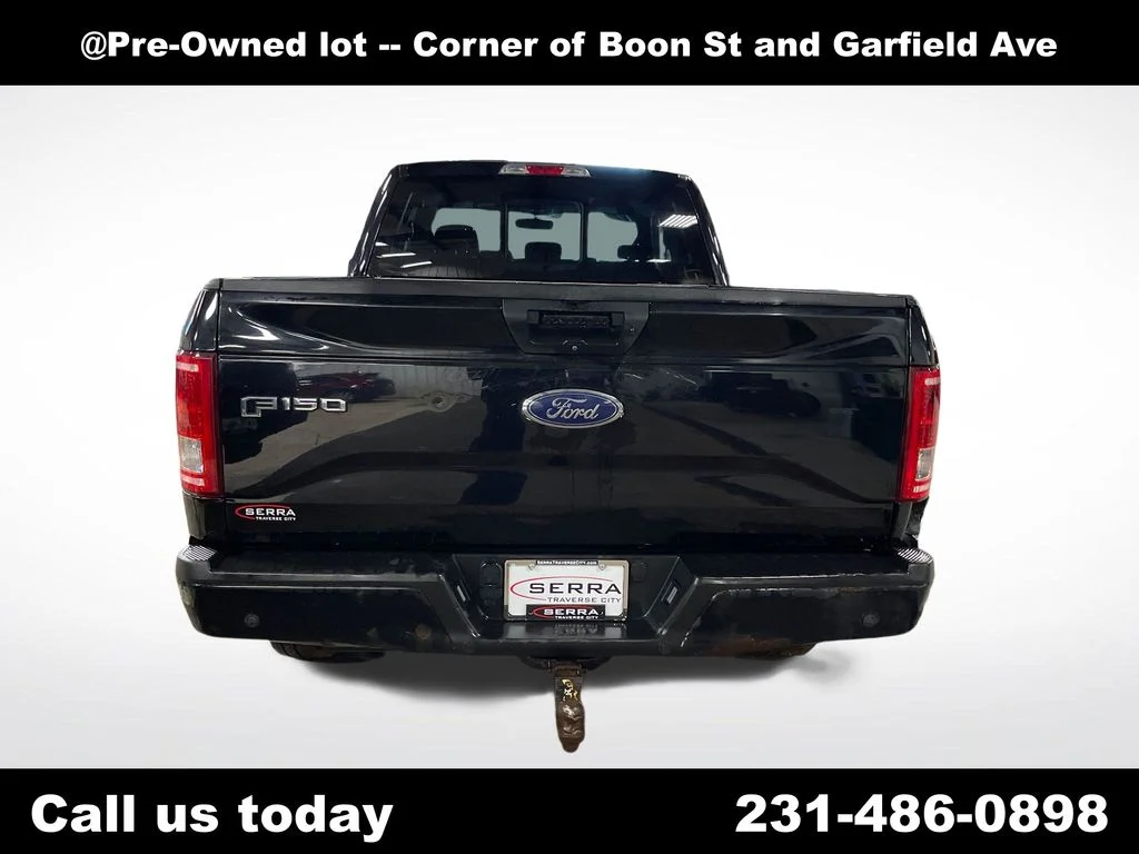 Used 2017 Black Ford XLT image 4