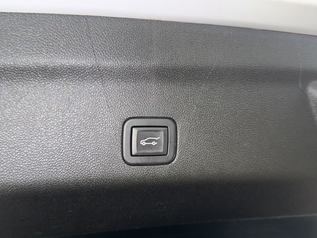 Used 2023 Summit White GMC Denali image 15