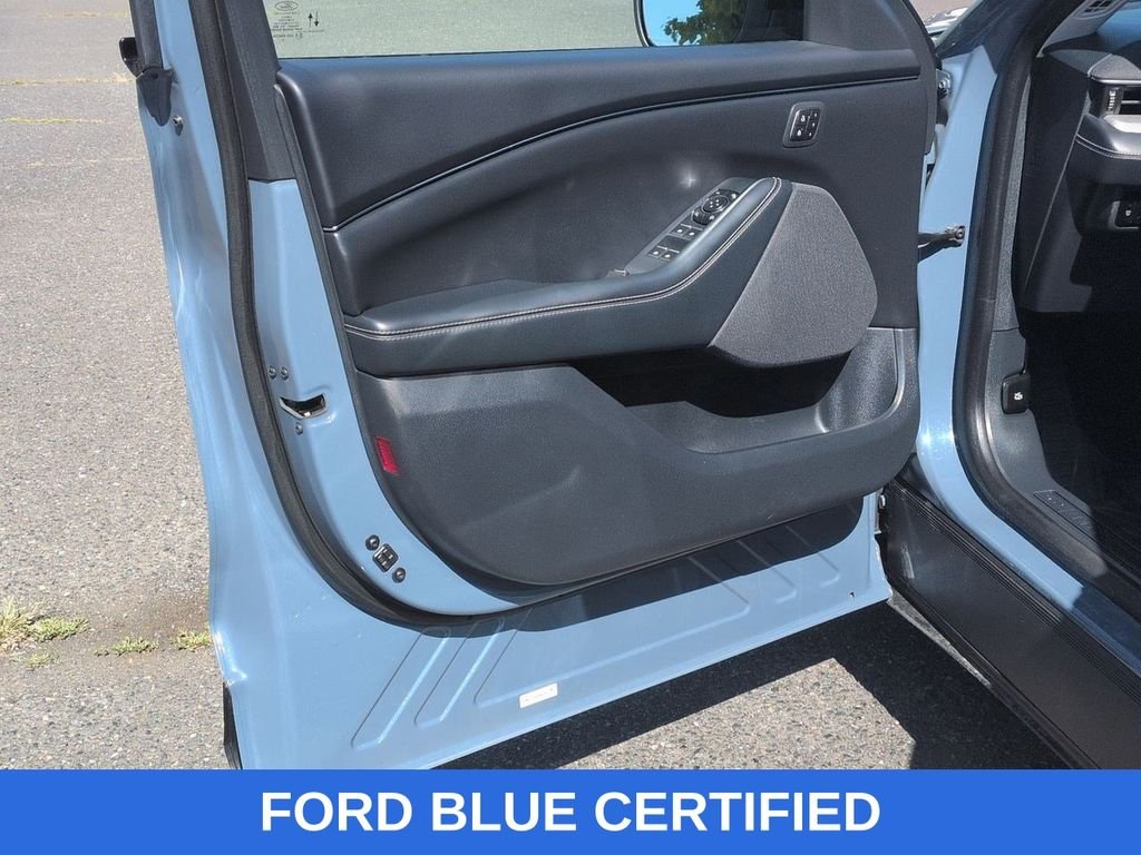Certified Used 2023 Vapor Blue Ford California Route 1 image 9