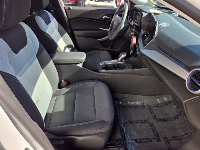 2026 Chevrolet Trax LS - Photo 14