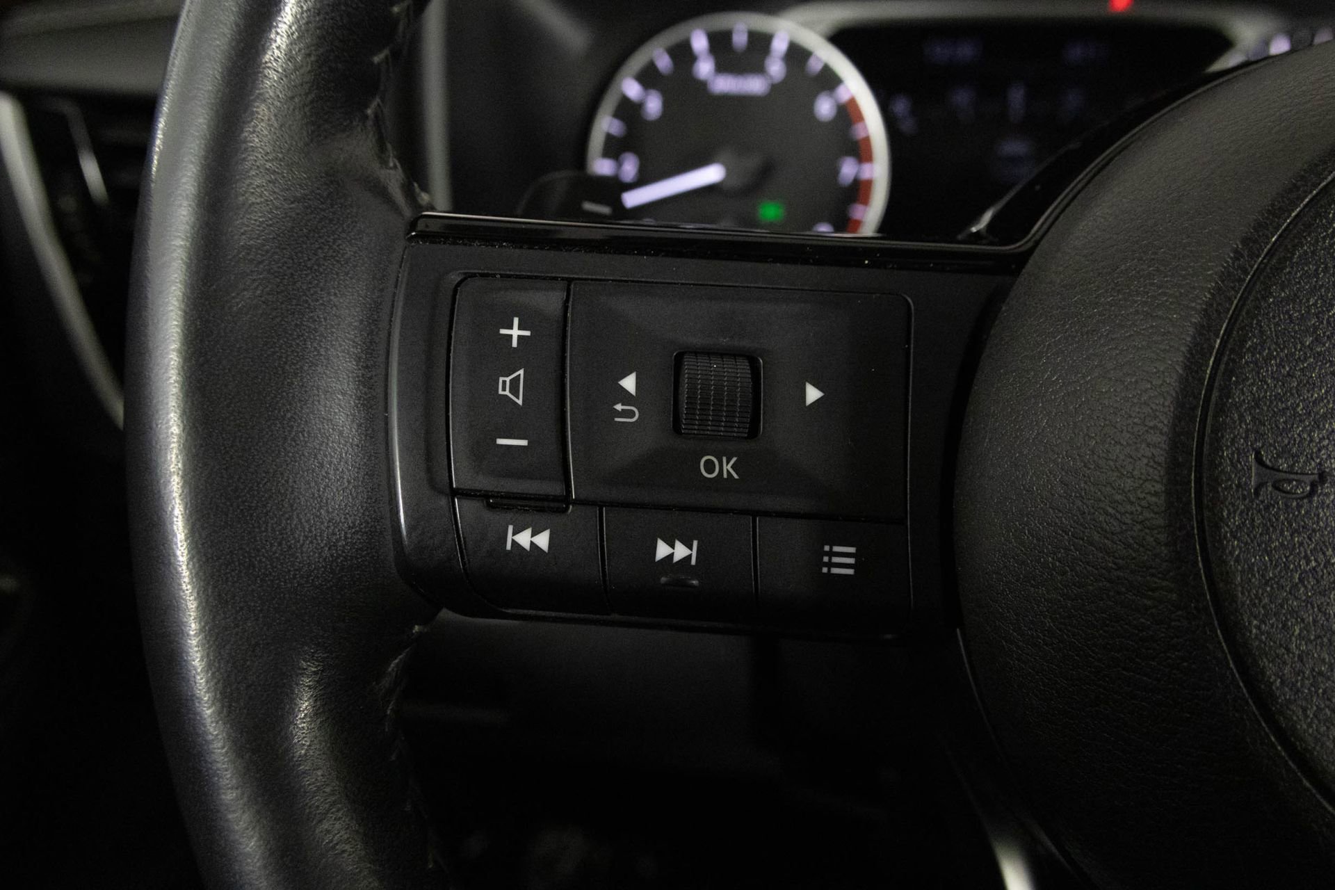 2023 NISSAN ROGUE - Image 29