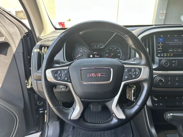 Used 2019 Black GMC Denali image 15