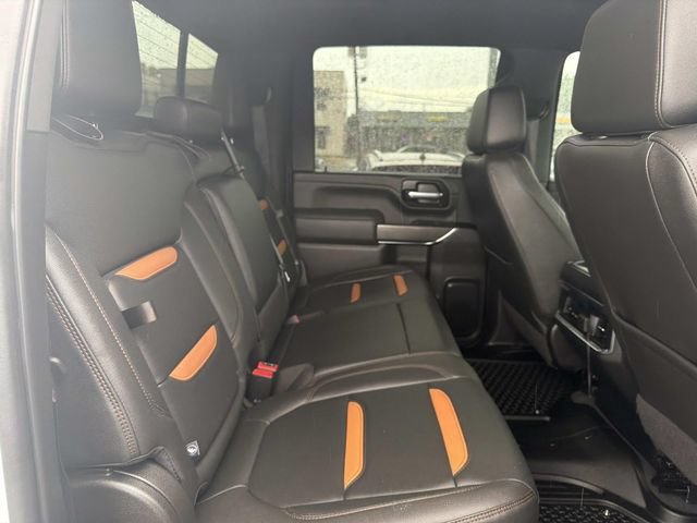 Used 2022 SUMMIT WHITE GMC AT4 image 12
