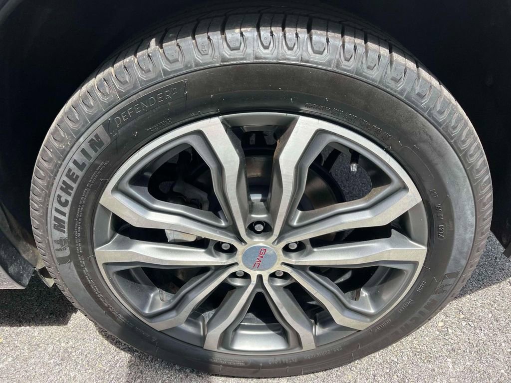 Certified Used 2018 SATIN STEEL METALLIC GMC Denali image 11