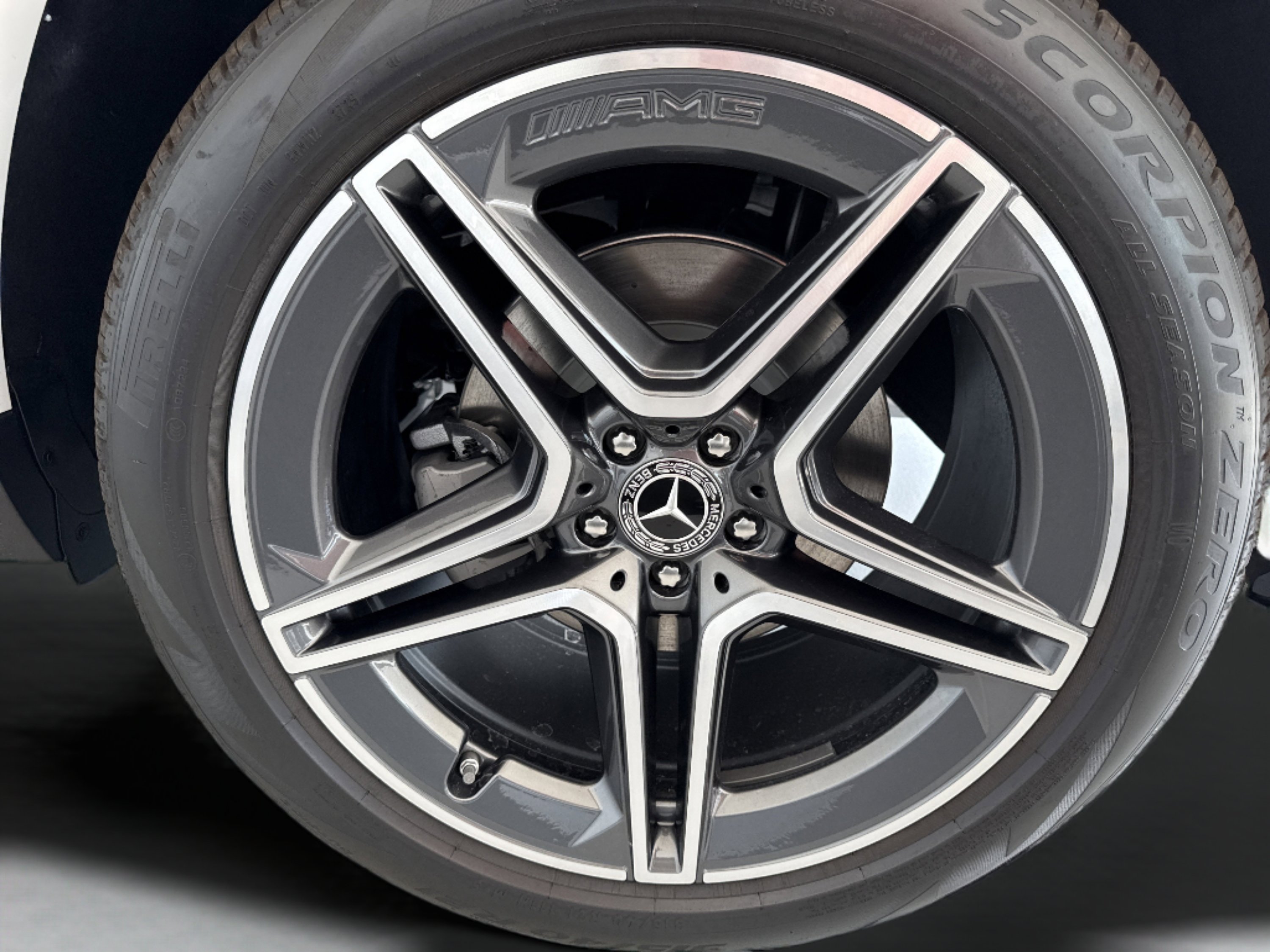 2026 Mercedes-Benz GLS Base - Photo 12