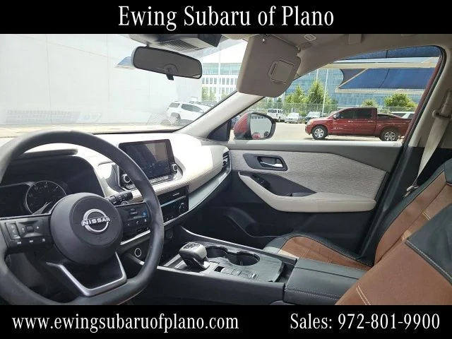 Used 2023 Red Nissan SV image 5
