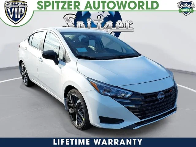 2025 Nissan Versa SR