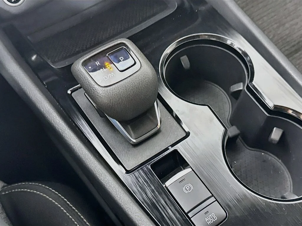 Used 2022 Black Nissan SV image 20