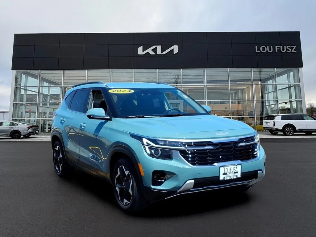 2024 Kia Seltos 2.0 EX FWD's photo