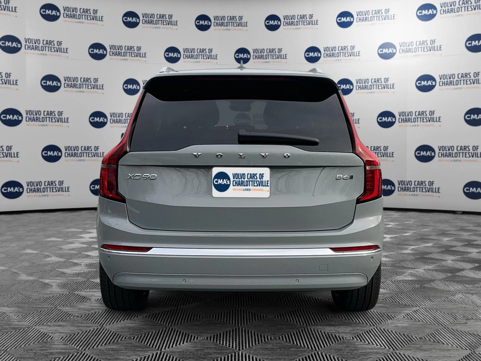 New 2026 Vapour Grey Metallic Volvo Ultra image 4