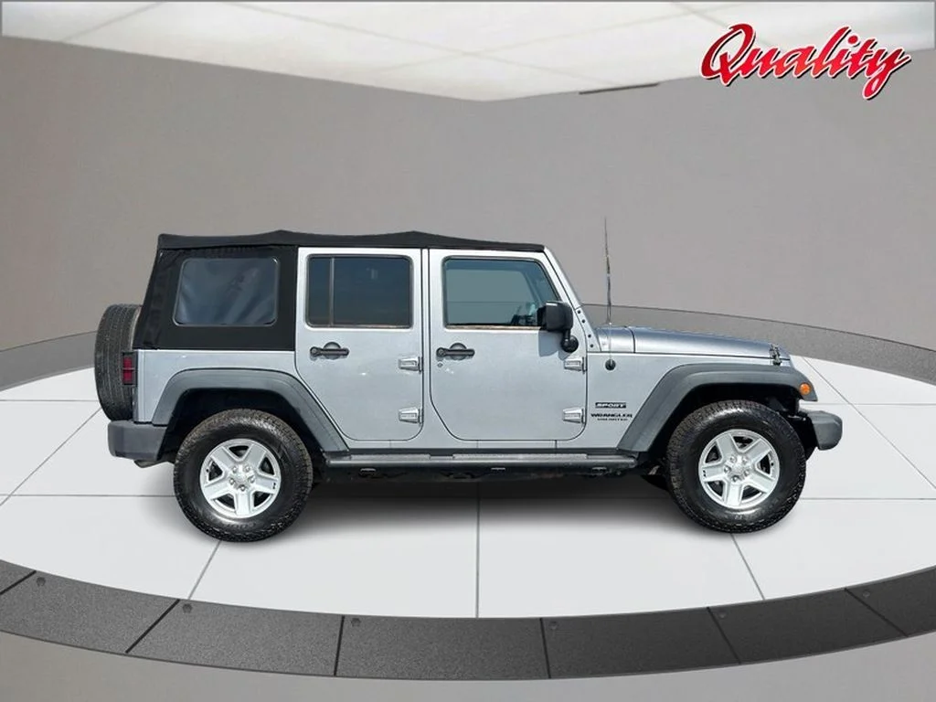 Used 2015 Jeep Wrangler Unlimited Sport with VIN 1C4BJWDG0FL610889 for sale in Jerseyville, IL