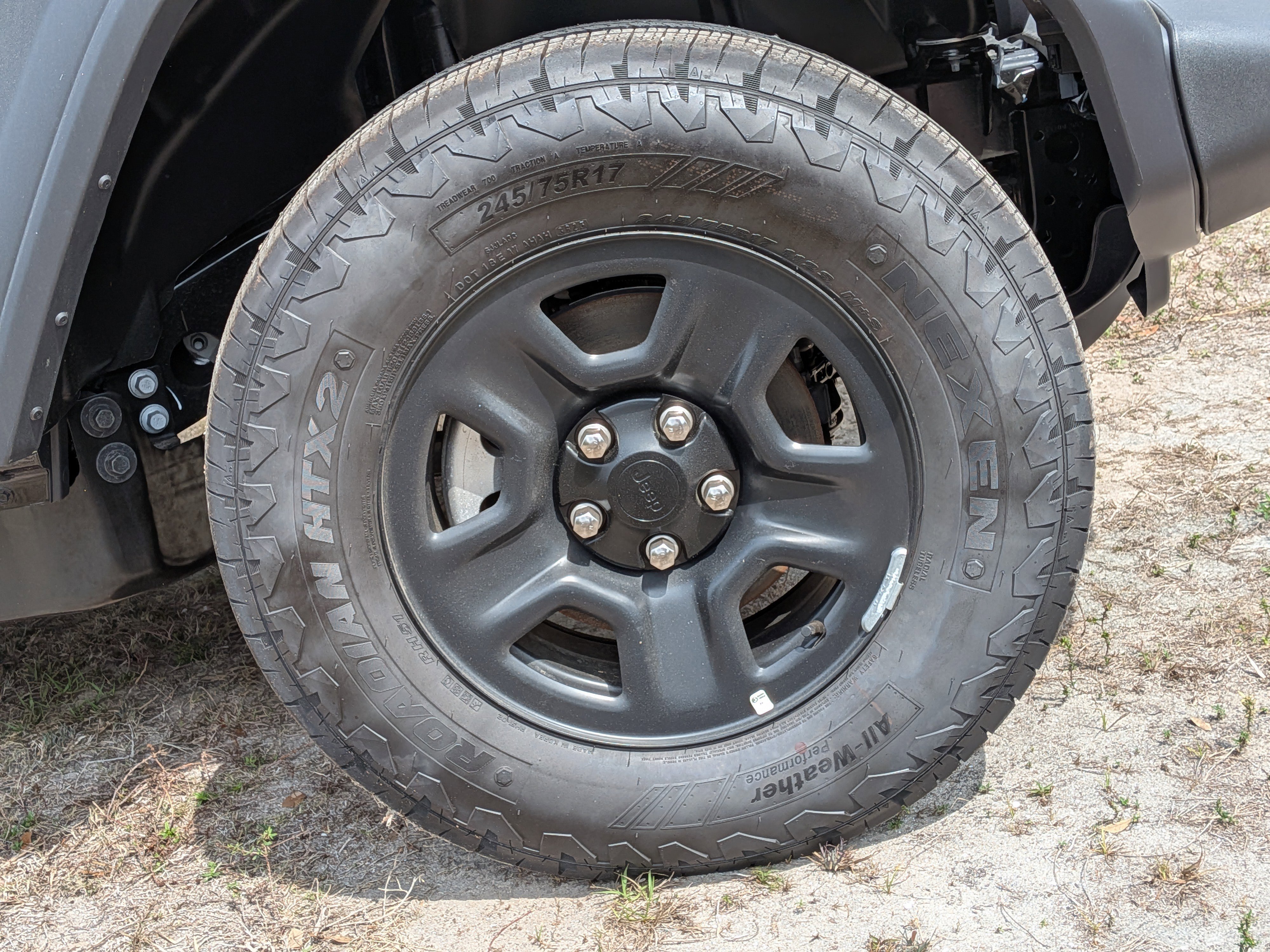 New 2026 Black Clear-Coat Exterior Paint Jeep Sport image 10