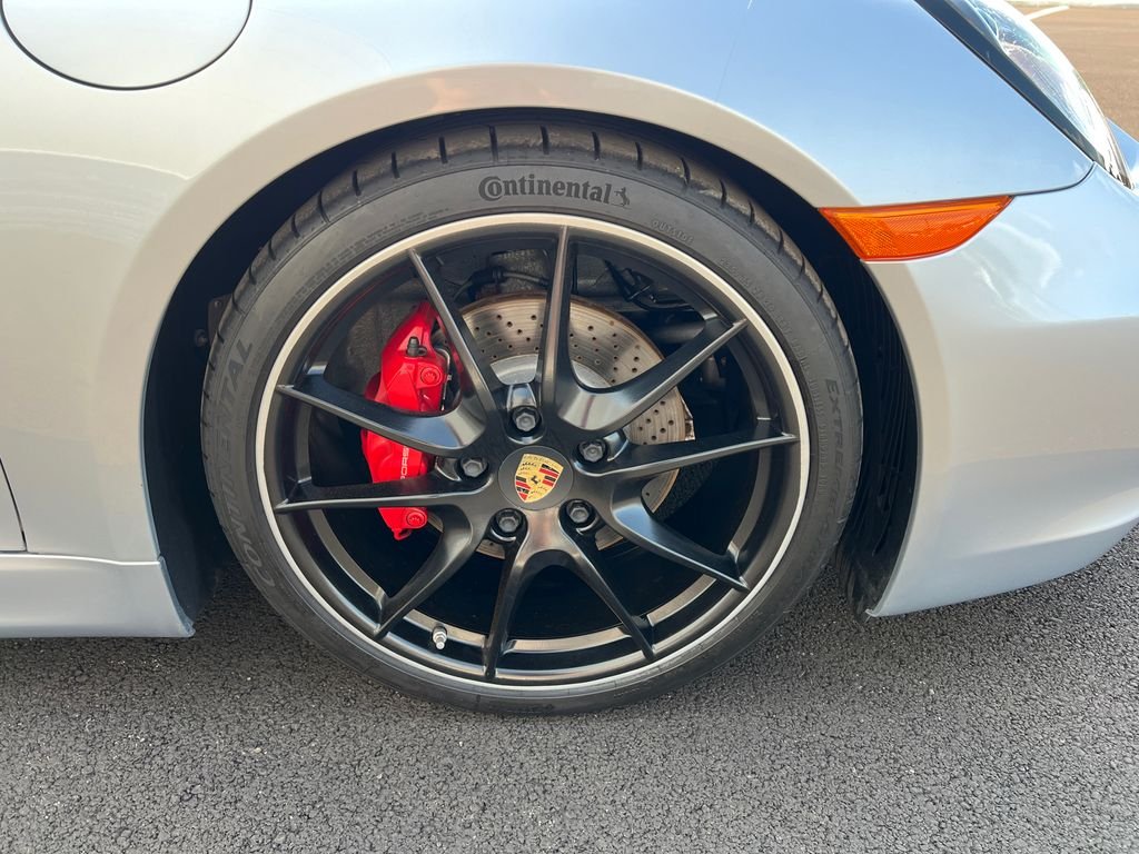 Used 2015 Silver Porsche S image 33