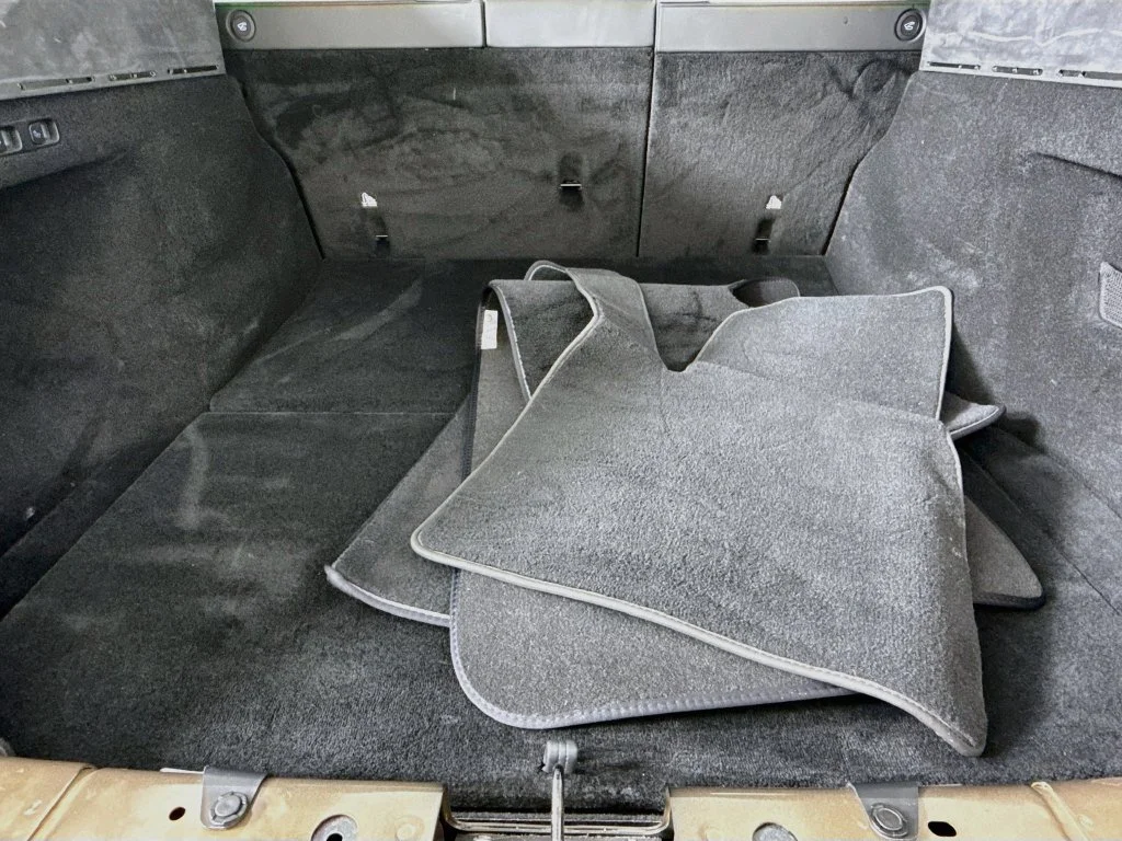 Used 2022 Black Tesla Plaid image 27