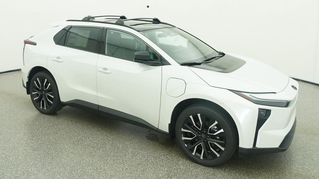 New 2026 Wind Chill Pearl Toyota Limited image 12