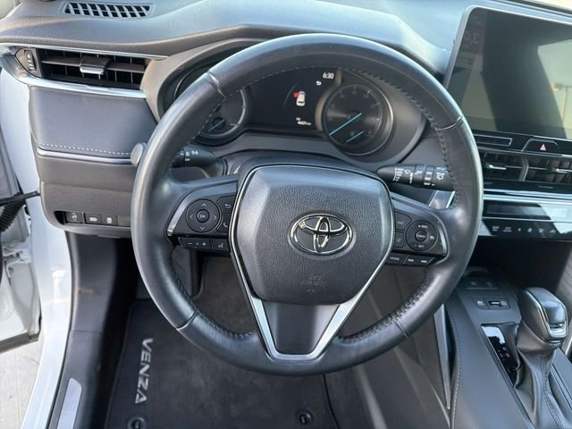 2023 Toyota Venza XLE - Photo 16