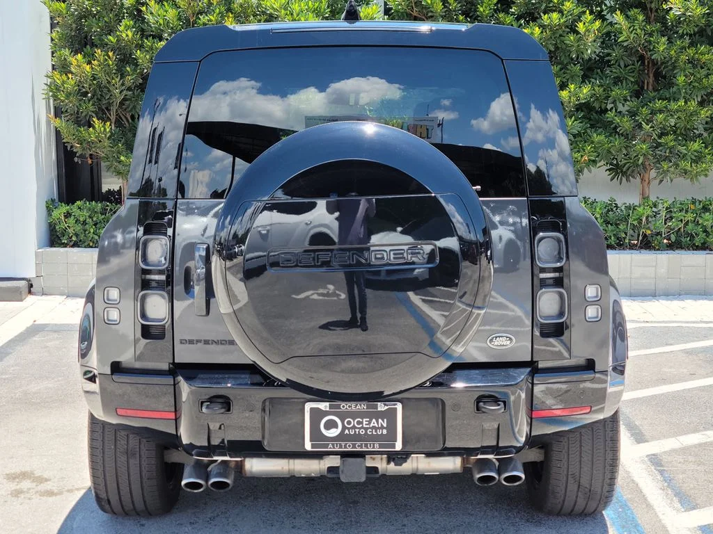 2023 Land Rover Defender V8 - Photo 5