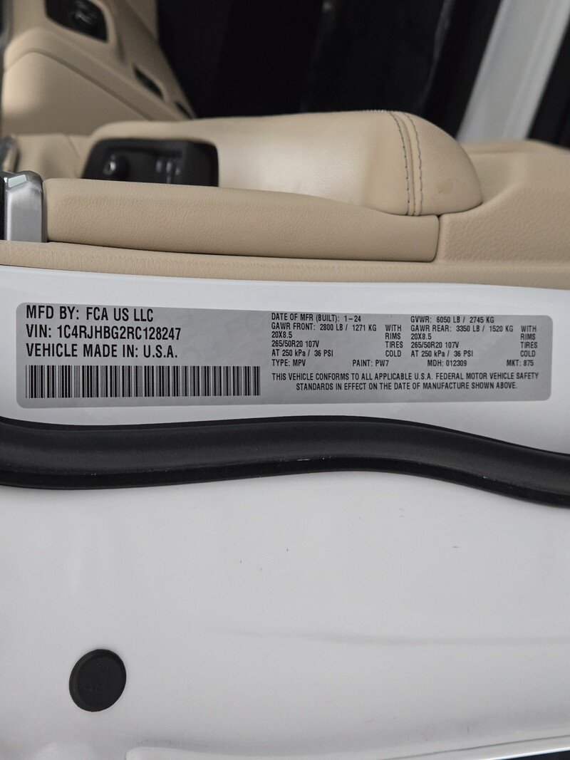 Used 2024 Bright White Clearcoat Jeep Limited image 29