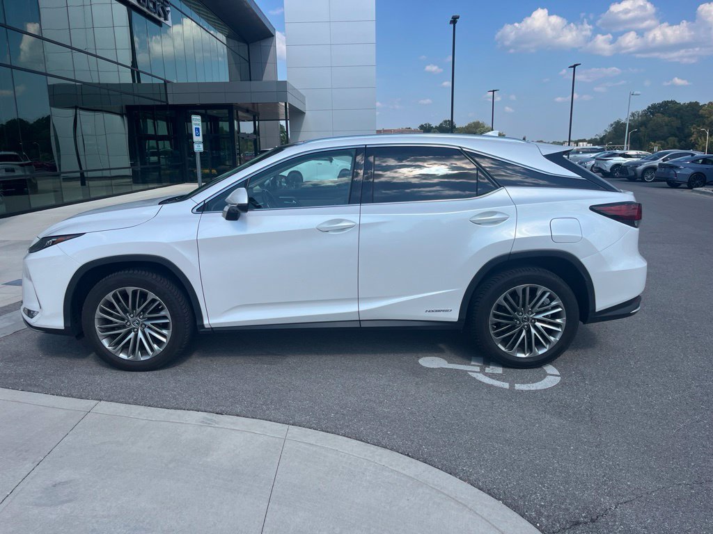 Used 2021 Eminent White Pearl Lexus 450h image 3