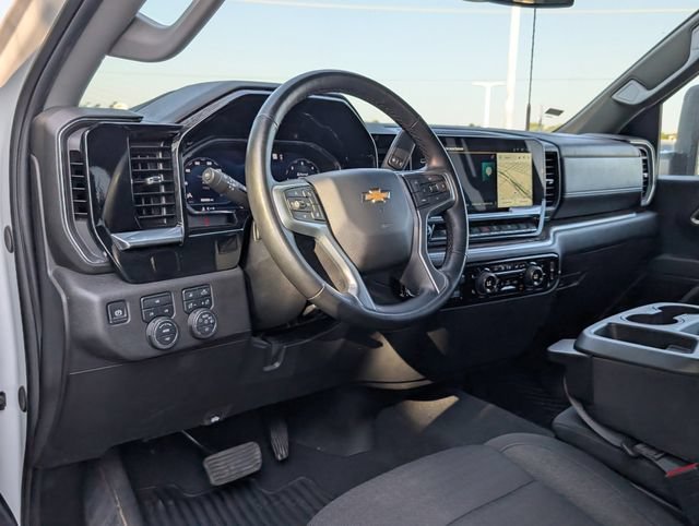 Used 2025 Summit White Chevrolet LT image 7