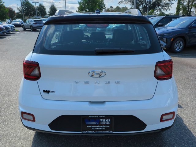 New 2026 White Hyundai SEL w/Two-Tone Roof image 22