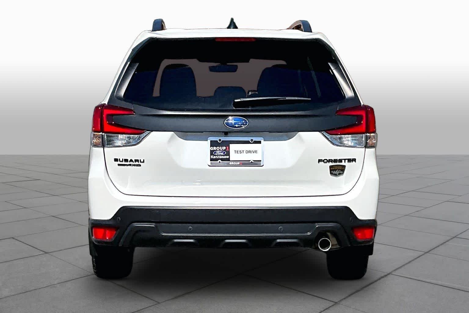 Used 2024 Crystal White Pearl Subaru Wilderness image 5