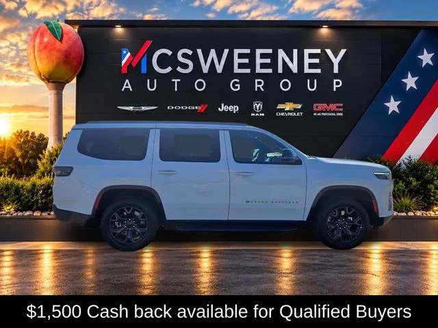 New 2026 Bright White Clear-Coat Exterior Paint Jeep Limited Altitude image 6